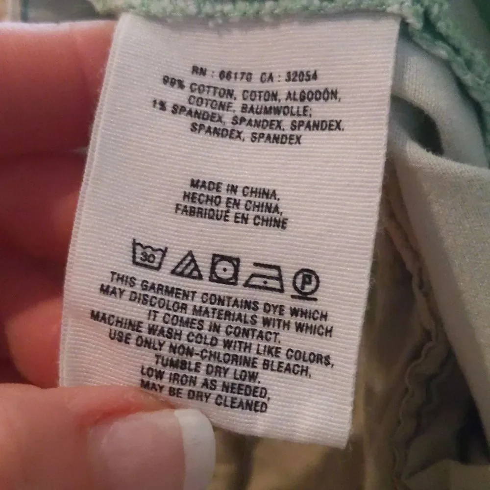 Pilcro and the Letterpress light mint green slim leg distressed pants 27
